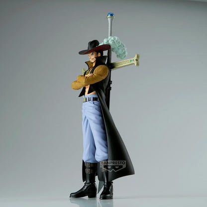 One Piece - Dracule Mihawk - Grandline Series Figur - 17cm - Bandai Banpresto