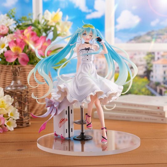 Hatsune Miku Vacation Style Scale Figur