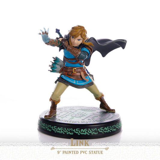 Link First 4 Figures Statue