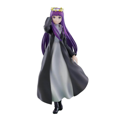 Frieren - Fern im Blumengarten - Figur - 18cm - Sega