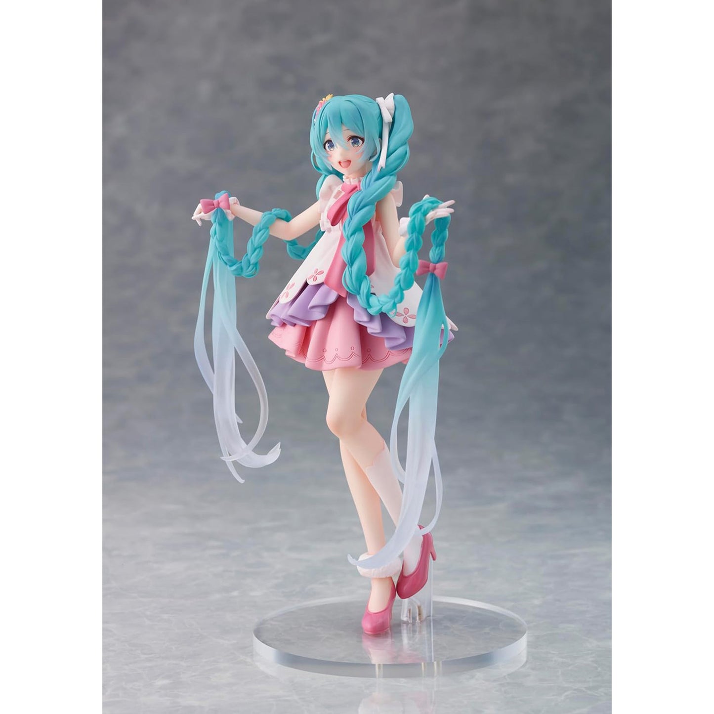 Hatsune Miku - Rapunzel Version - Figur - 18cm - Taito