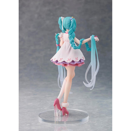 Hatsune Miku - Rapunzel Version - Figur - 18cm - Taito