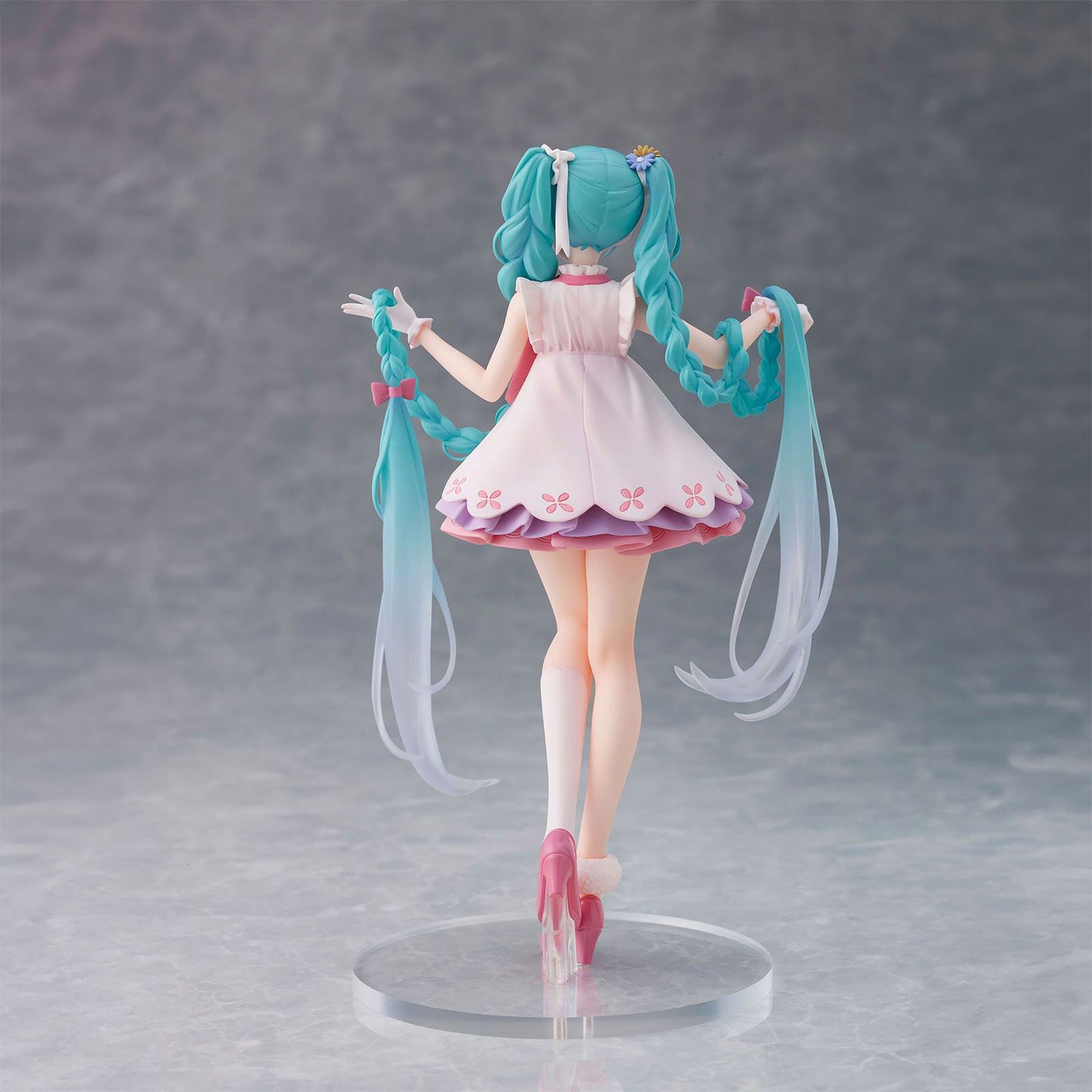 Hatsune Miku - Rapunzel Version - Figur - 18cm - Taito