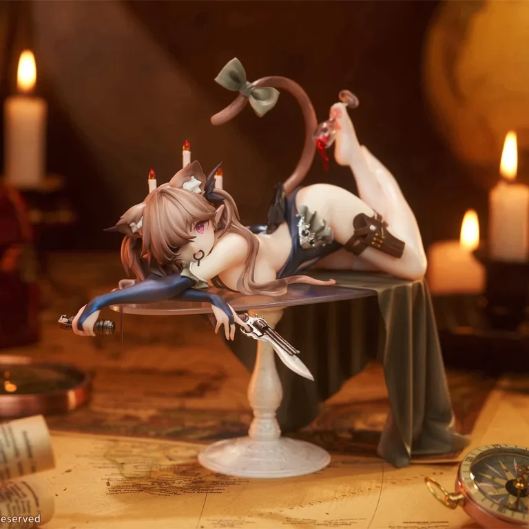 Assassin Cat Niko Figur AniMester mit Pistole und Kerzenleuchter