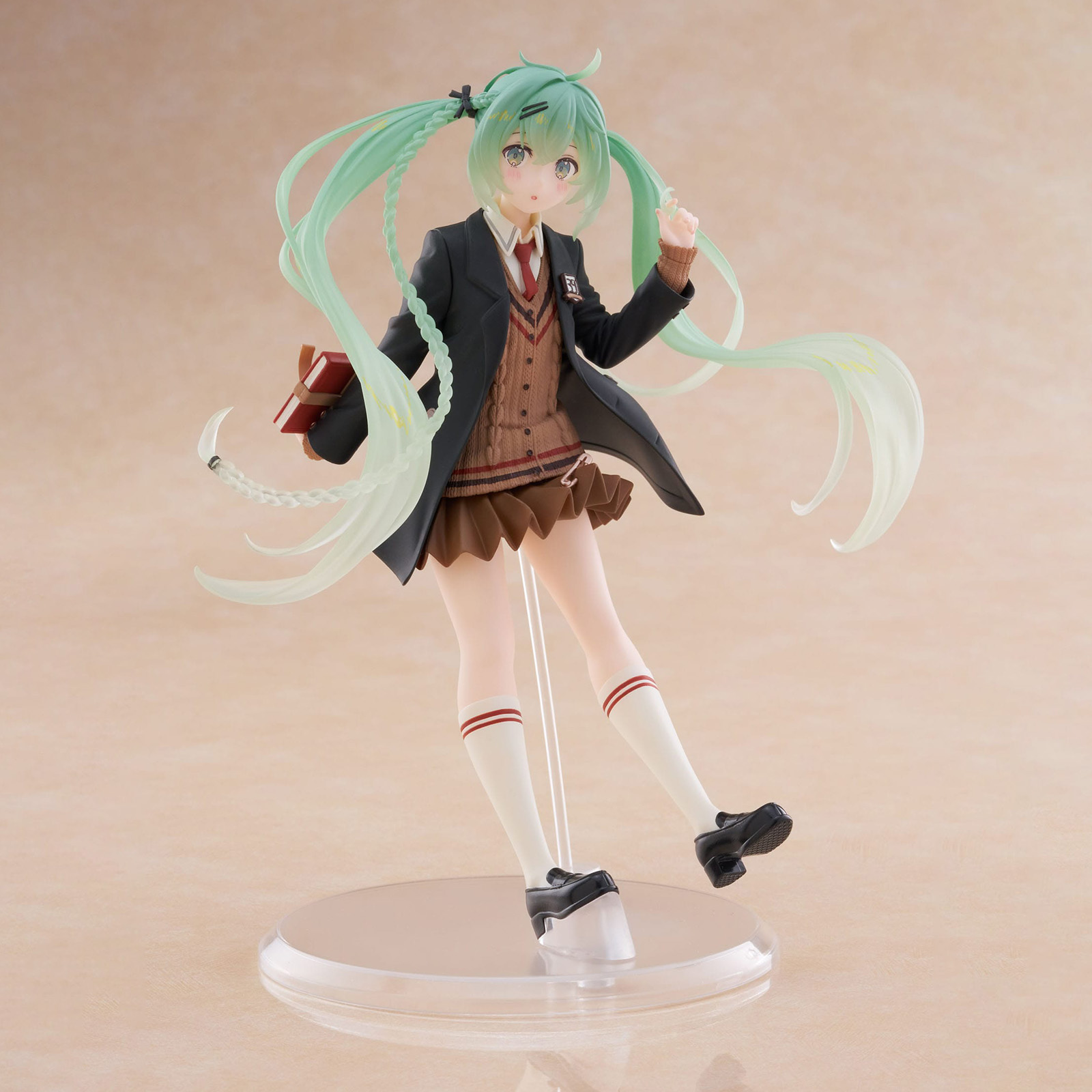 Taito Hatsune Miku PVC Statue Hatsune Miku Fashion Preppy Ver. 18 cm – Bild 2