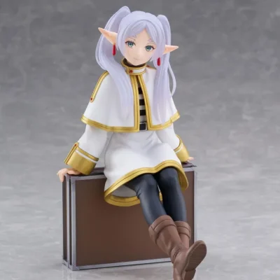 Taito Frieren: Beyond Journey's End PVC Statue Desktop Cute Figure Frieren Trunk Case Ver. 13 cm
